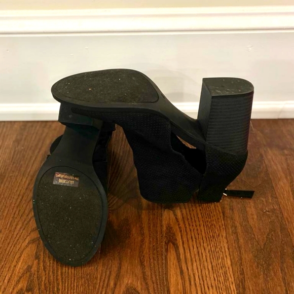 Guess Block Heel Ankle Boots - Picture 4 of 4